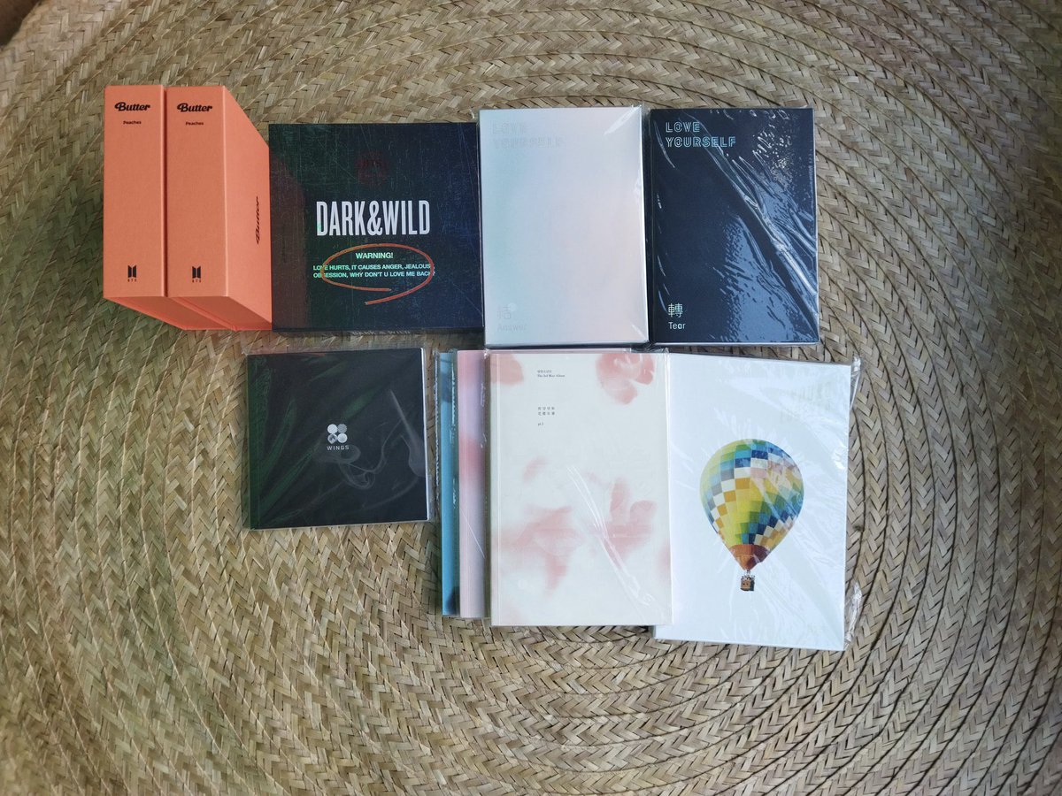 Moonchild_kShop's tweet photo. ✨5 WINNERS - UNSEALED ALBUM OF YOUR CHOICE GIVEAWAY✨

🚚free shipping 🇵🇭

- RT + follow @Peridots_
- comment desired album from the photos
- shoulder sf 

⏳24hrs https://t.co/ncQczMWfgB