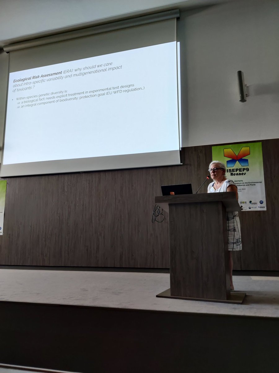 Starting the last afternoon of talks with Marie-Agnès Coutellec presenting Margot Wagner's work on variability of tolerance ti methylisothiazolinone among independent lines of Daphnia pulex over four generations ! 

#ISEPEP9