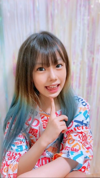 Twitterのコスプレ画像16