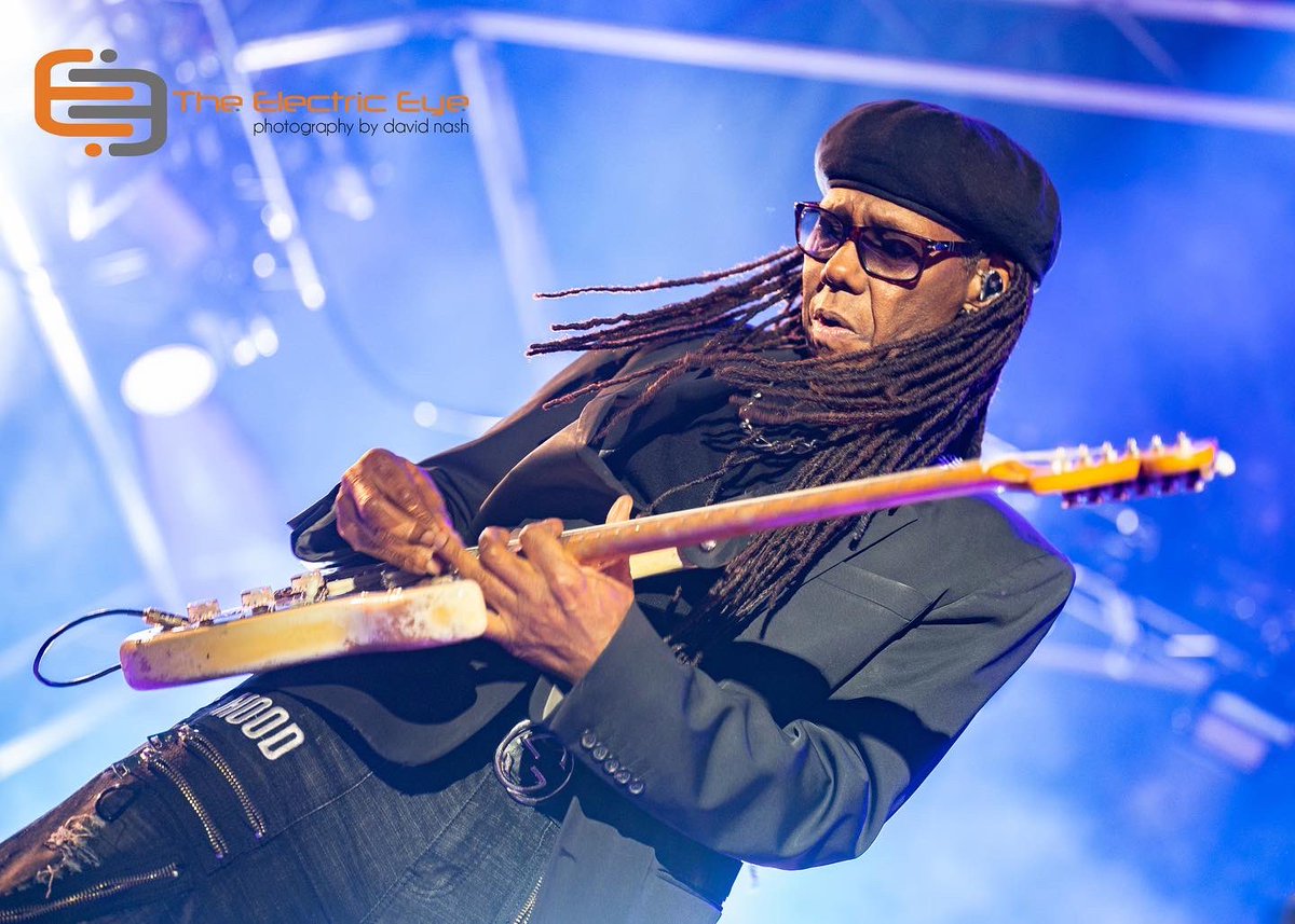 Looking forward to <a href="/Carfestevent/">CarFest</a> 2022 … last year was epic with <a href="/nilerodgers/">Nile Rodgers</a>  #chic ... Back in the pit for some more action this year. #carfestsouth #carfest2021 #carfest2022 #eventphotography <a href="/NikonEurope/">NikonEurope</a>