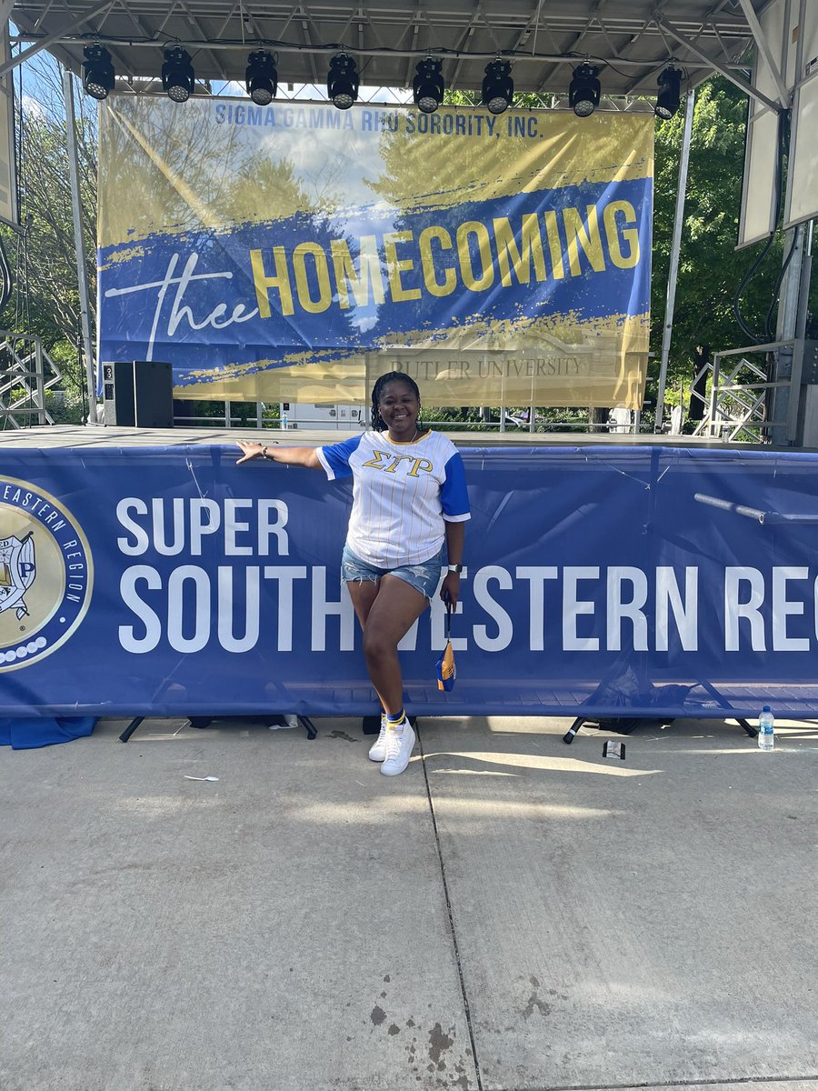 _tytianaj's tweet photo. Day #1 Thee Homecoming! SIGMA GAMMA RHO SORORITY, Inc. took over Butler University! Blue and Gold EVERYWHERE! 💙💛 Indy is not ready for this WEEK long of events. It’s OUR CENTENNIAL! #SGRhoCentennialBoule @womenofsgrho #AskaboutAS https://t.co/41q1tiaDHf