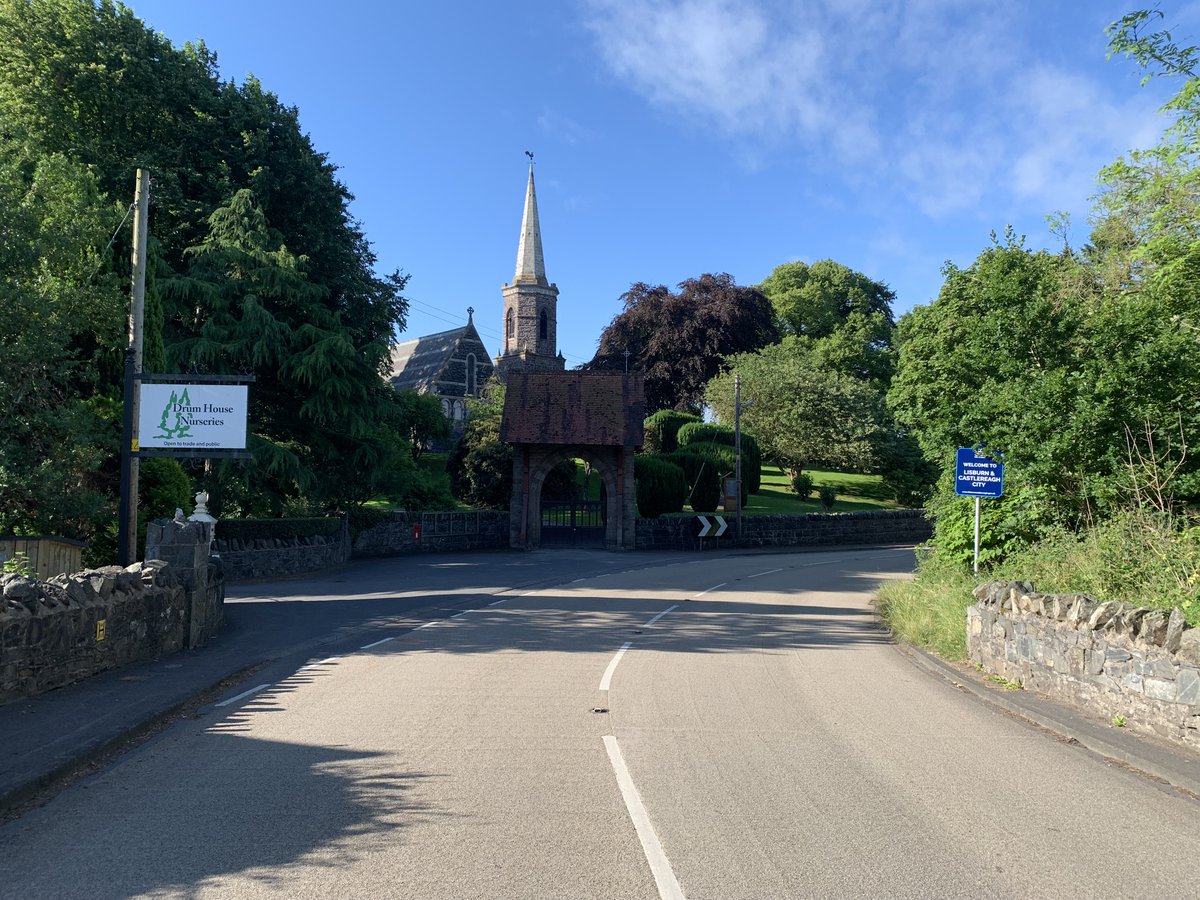 timothyferres's tweet photo. Drumbeg parish church #beforeandafter; photographed today, and probably a century ago, by W A Green.
#Drumbeg https://t.co/489Mer37VU