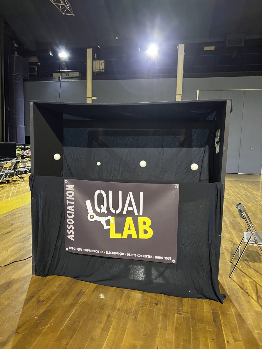 QuaiLab's tweet image. baby foot , tir avec nerf et musée de l’electronique vous attentend sur l’espace makers du ⁦@festivaldesjeux⁩