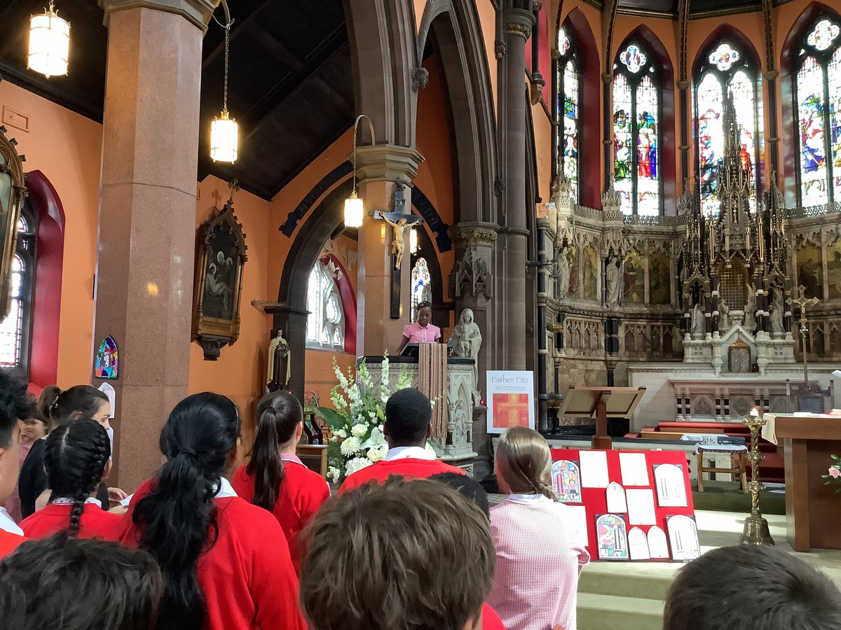 Sacred Heart Y6 tweet media