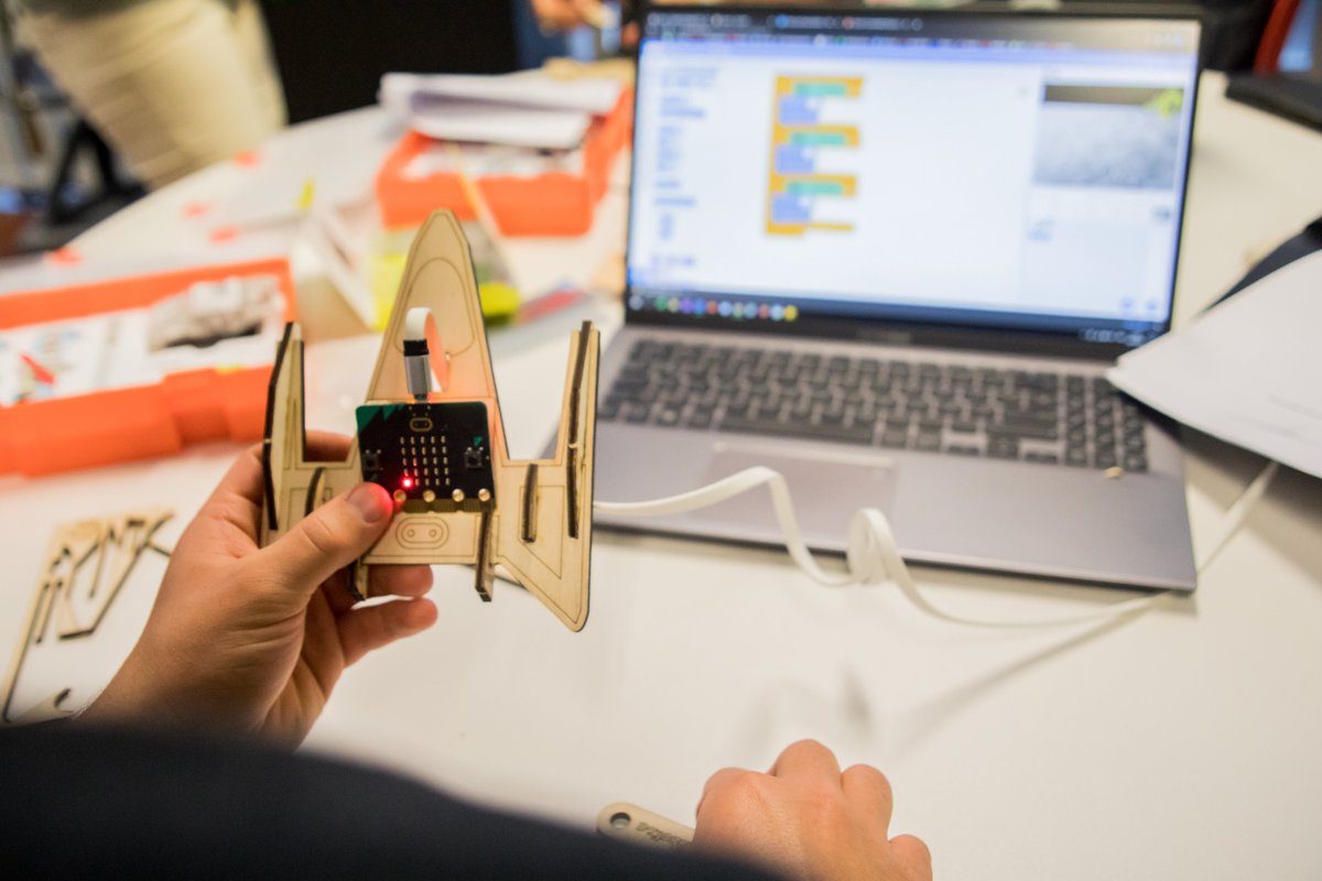 eu_rate's tweet photo. // TRANSNATIONAL PROJECT MEETING - 8TH AND 9TH OF JULY 2022 - BARCELOS, PORTUGAL // 🇵🇹🤖
 2 intense days to measure the state of play of our project, test and improve our robotic kit, prepare our next actions but also to discover beautiful places! https://t.co/4wSj46PXAK