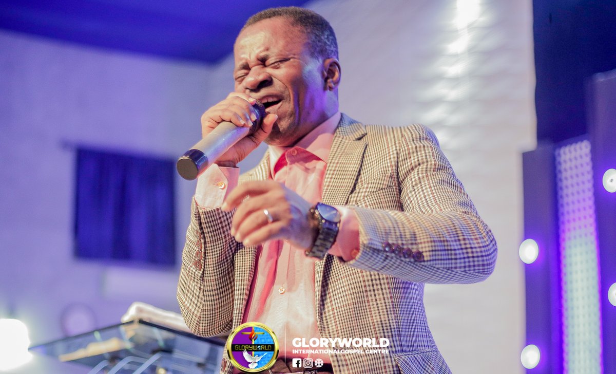 gigcglobal's tweet image. #Pray 

🔥🔥 Father, as I stand in your presence, any witch or wizard masterminding evil against my life, what are you waiting for? Expire, in the name of Jesus.

#GIGCService 
#MidYearFast 
#GloryWorld 
#GIGCGlobal