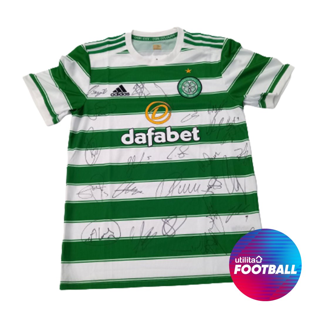 🚨 𝗚𝗜𝗩𝗘𝗔𝗪𝗔𝗬 🚨 Win a signed 21/22 Celtic Home Shirt 👕 RT and follow us for a chance to win - the winner will be notified by DM @CelticFC | #CelticFC