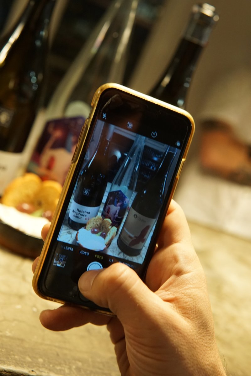 VINUS&BRINDIS tweet media