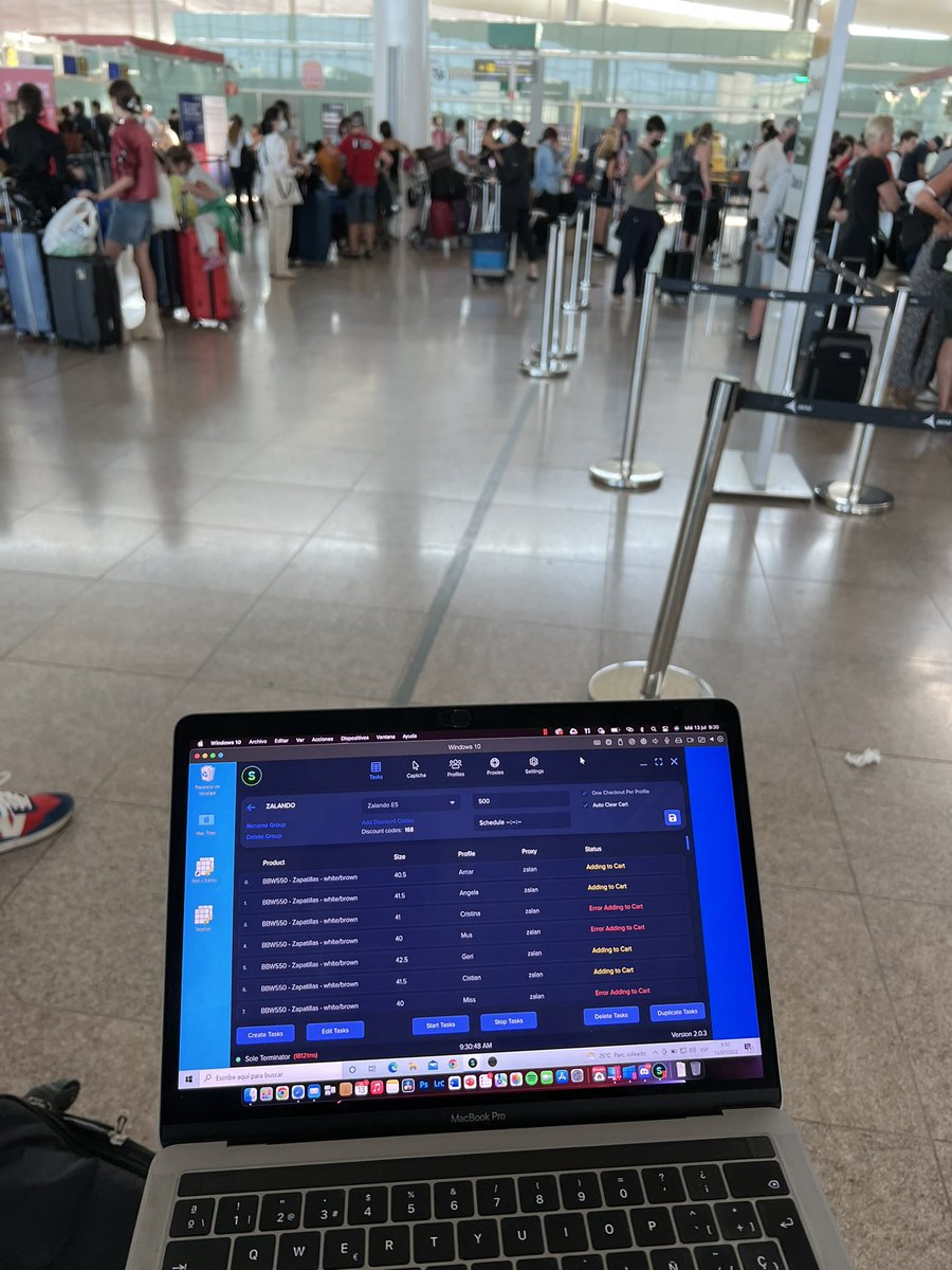 arnar___'s tweet image. airport wifi on point @SoleTerminator @SoleTermSuccess @gammasnkrs