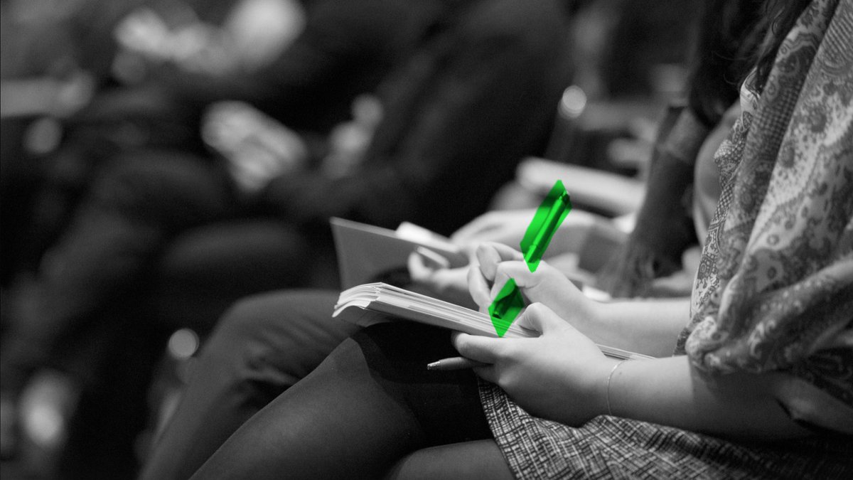 agencia_comma's tweet photo. El #offtherecord es una herramienta muy útil para poder matizar y contextualizar una #información altamente sensible para la fuente. ¿Cómo debe tratarse por parte del periodista? Nos lo cuenta en el blog @CristinaRubioBo 👉 https://t.co/LNI6o8Z1Y9 https://t.co/pbtaAikL1Z