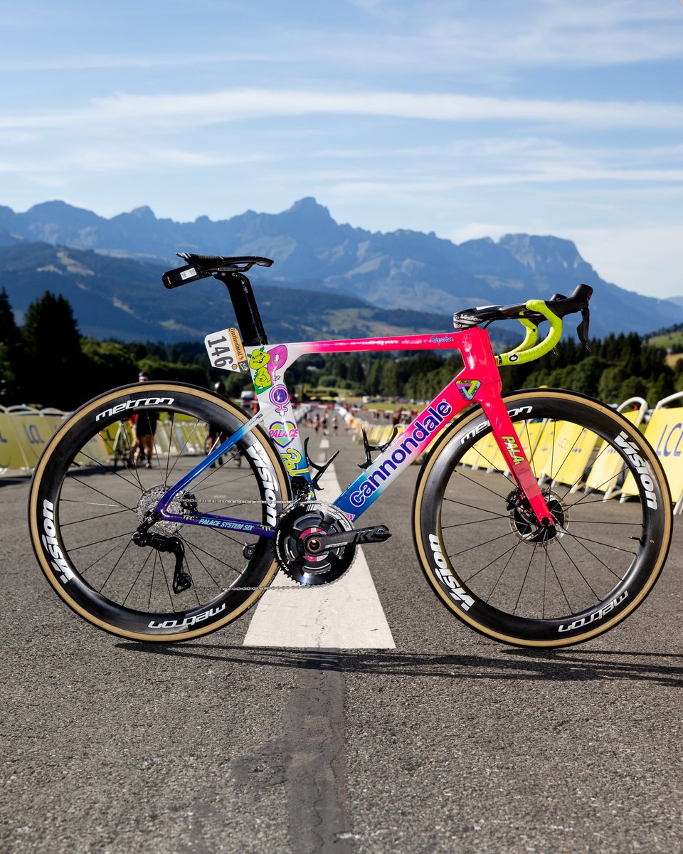 EFprocycling's tweet image. This bike though 🚀 

#systemsix #cannondale