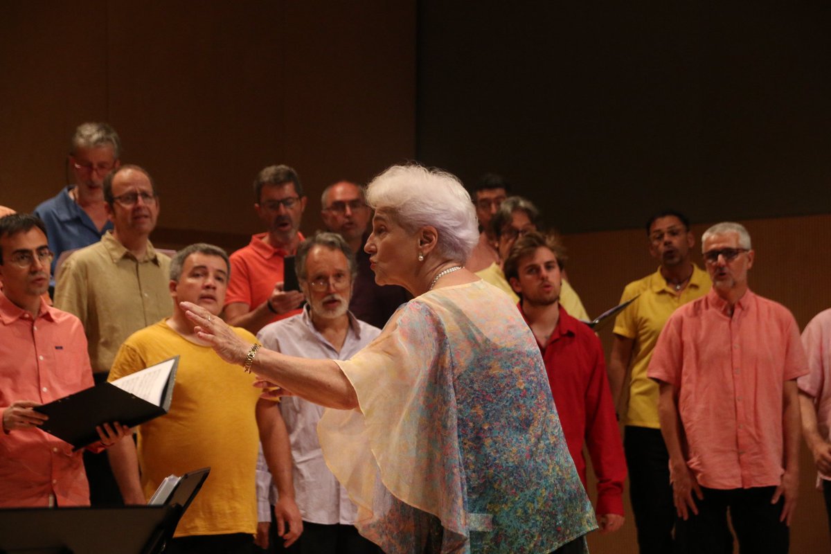 Diumenge vàrem acabar el curs a Terrassa amb el concert "Sons i colors del Carib" dirigit per #MariaGuinand
Un concert càlid, alegre i ple de ritmes que es van encomanar a tot el públic.