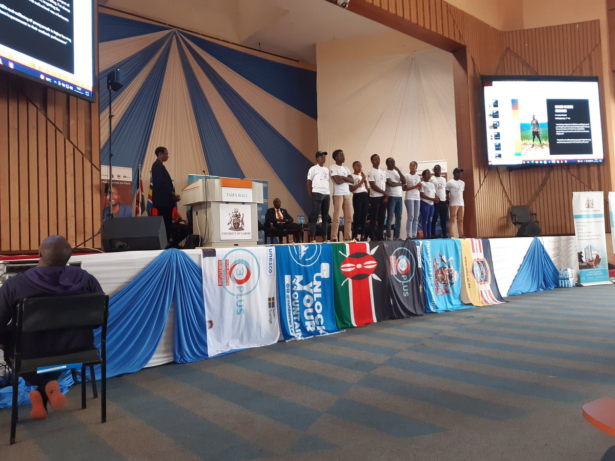 The O3 Plus Hikers representing the Mt.Kenya Hike campaign🙌🏾
@UnescoEast @uonbi @MountKenyaUni @KenyaSRHR @outdoorerke 
#O3Plus
#heights4health