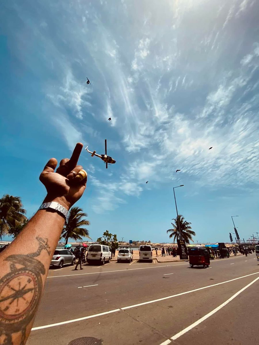 AmanthaP's tweet photo. #SriLanka reactions to deployment of low flying helicopters over protest sites in Colombo  1/2 https://t.co/LXw5goCbWa