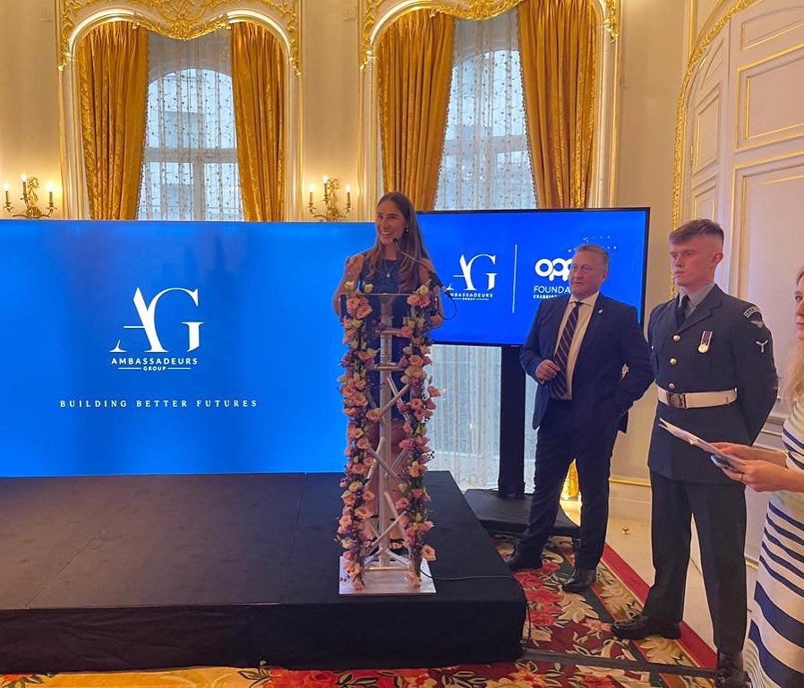 An honour to have been asked to speak at <a href="/OppOFoundation/">The OppO Foundation</a> event last night about my experiences based on the Somme with <a href="/CWGC/">Commonwealth War Graves</a>!