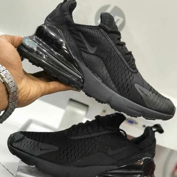 Sneakers for the giving 😃

Nike 270

Size: 40-45

Price: 3000/-

☎️ 0714830900

#nikeshoeswomen #unisexfashion #unisexstyle #sneakershoes #Nike