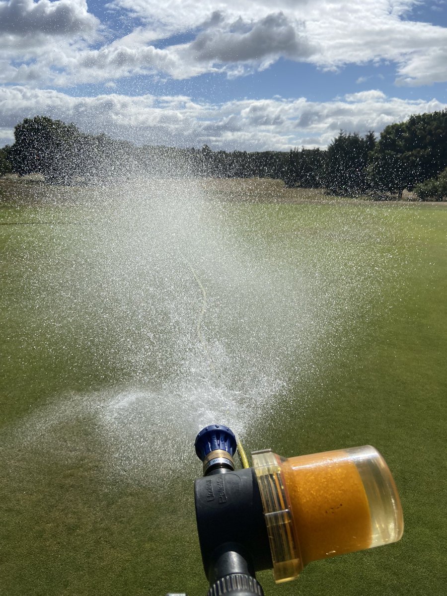 cooney1987's tweet photo. Practice day for the ladies @MusselburghGC for @LETAccess which starts tomorrow. Course looking good ahead of the event, but some moisture management required on selected greens and tees ahead of play today. #greenkeeping #drycourse #water #golfevent https://t.co/0ScjQb0WpK