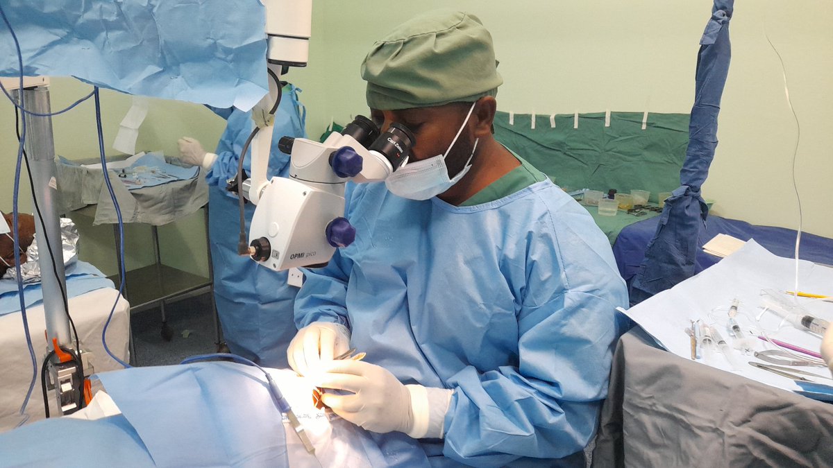 callanservices's tweet photo. Ophthalmologist Dr Waimbe Wahamu performing a cataract surgery on a patient during our recent caract outreach clinic in Maprik District, East Sepik Province. Our partners were @cbmnz and @FredHollowsNZ 
Read more:
https://t.co/tP5m6Zaqq8 https://t.co/gMRHwmoCay