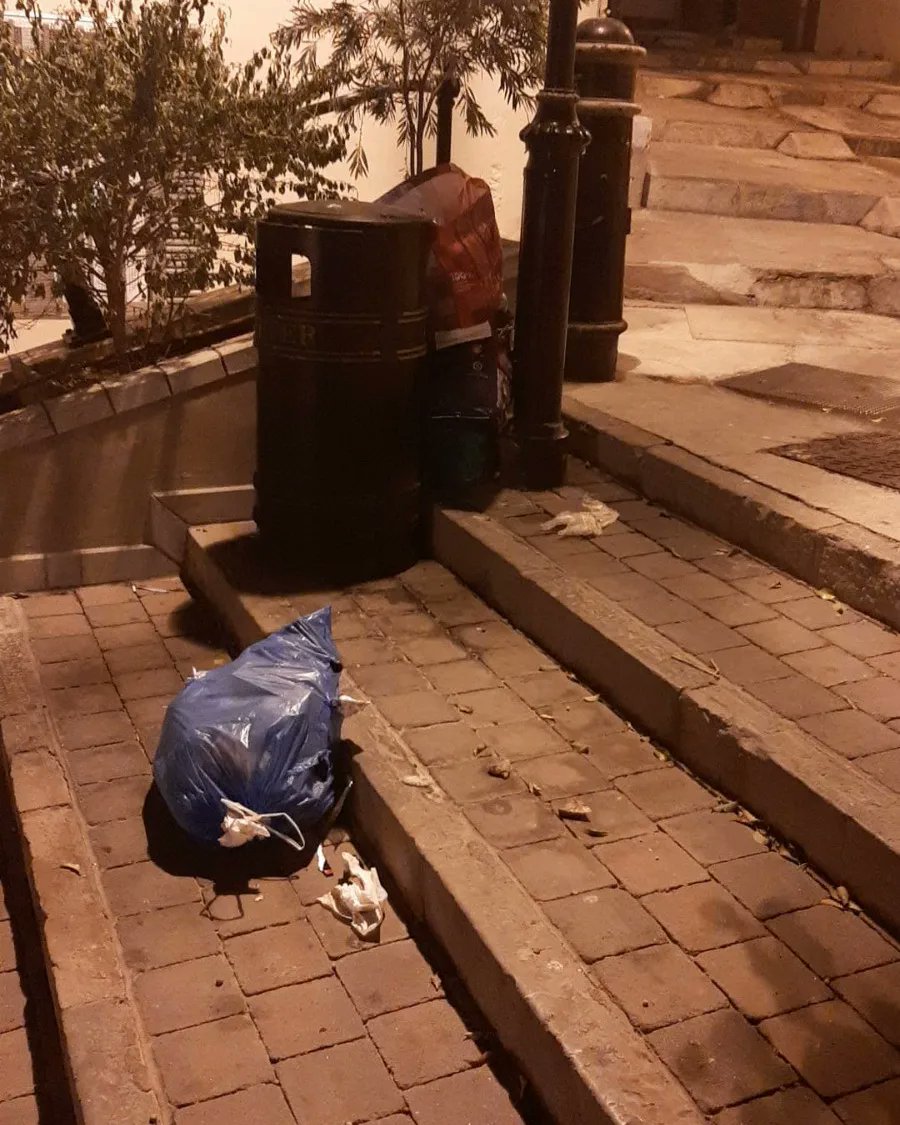 ThinkingGreenGI's tweet photo. Deep clean Castle St, constant battle, household rubbish not being disposed off properly! Pls keep our historic streets tidy &amp; clean, let's be more responsible tnk u 💚 env.feedback@gibraltar.gov.gi or 20065963 4 waste concerns
#civicpride #unsightly #wecare #cleanhistoricstreets https://t.co/QOMHQ6Frtq