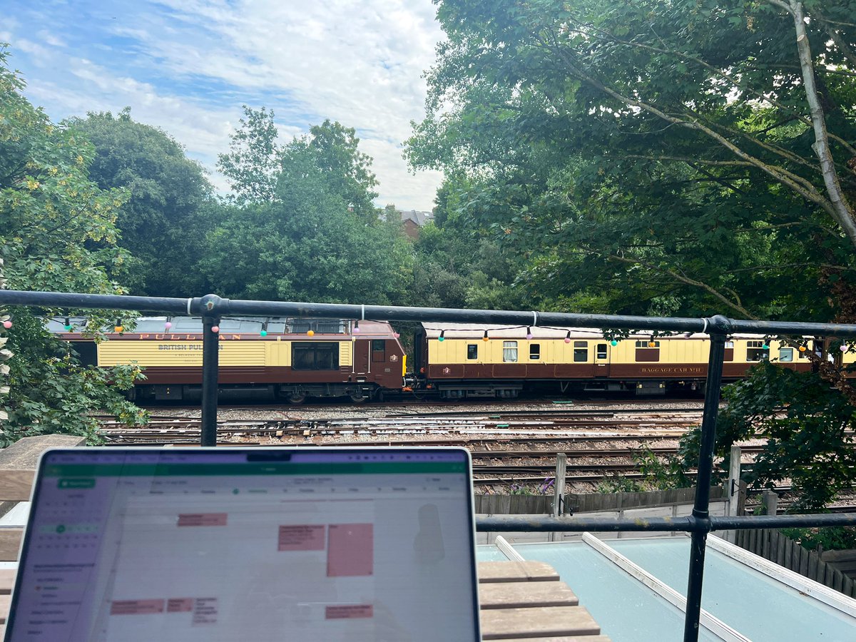 Daniel Kershaw 🏳️🌈🤓 tweet media