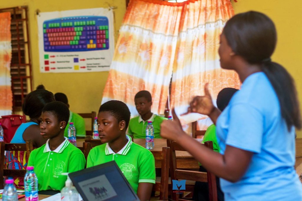 Boa_Daakye's tweet photo. Our Kasatech Project Launch got featured on @CitiTVGH Newsroom.
Read the story here, https://t.co/qOczcveKx2
#Boadaakye
#Mobilelibraryproject
#Kasatech
#Kasatech2022
#edtech
#languageandliteracy
#DOTYouth https://t.co/8PdYi76qft
