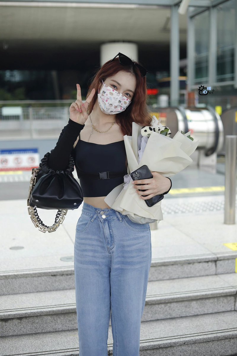 yaninglook's tweet photo. i love you baby https://t.co/X7QYt1PQHa