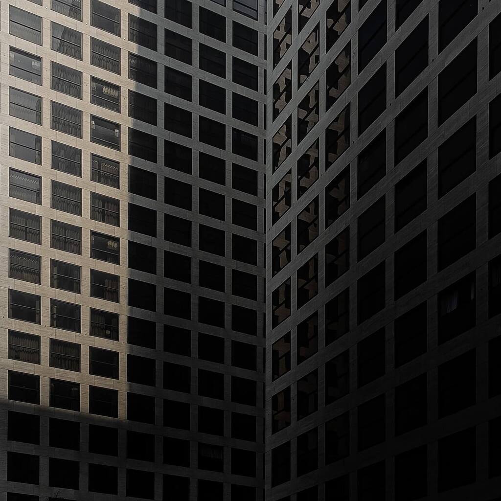 ostrowele's tweet photo. #architecture #rotterdam #rotterdamarchitecture #rotterdampics #modernarchitecture #iphonephotography #shotoniphone #adobelightroom #city #city photography https://t.co/9ANulQW32t https://t.co/yo7ZhwdgOG