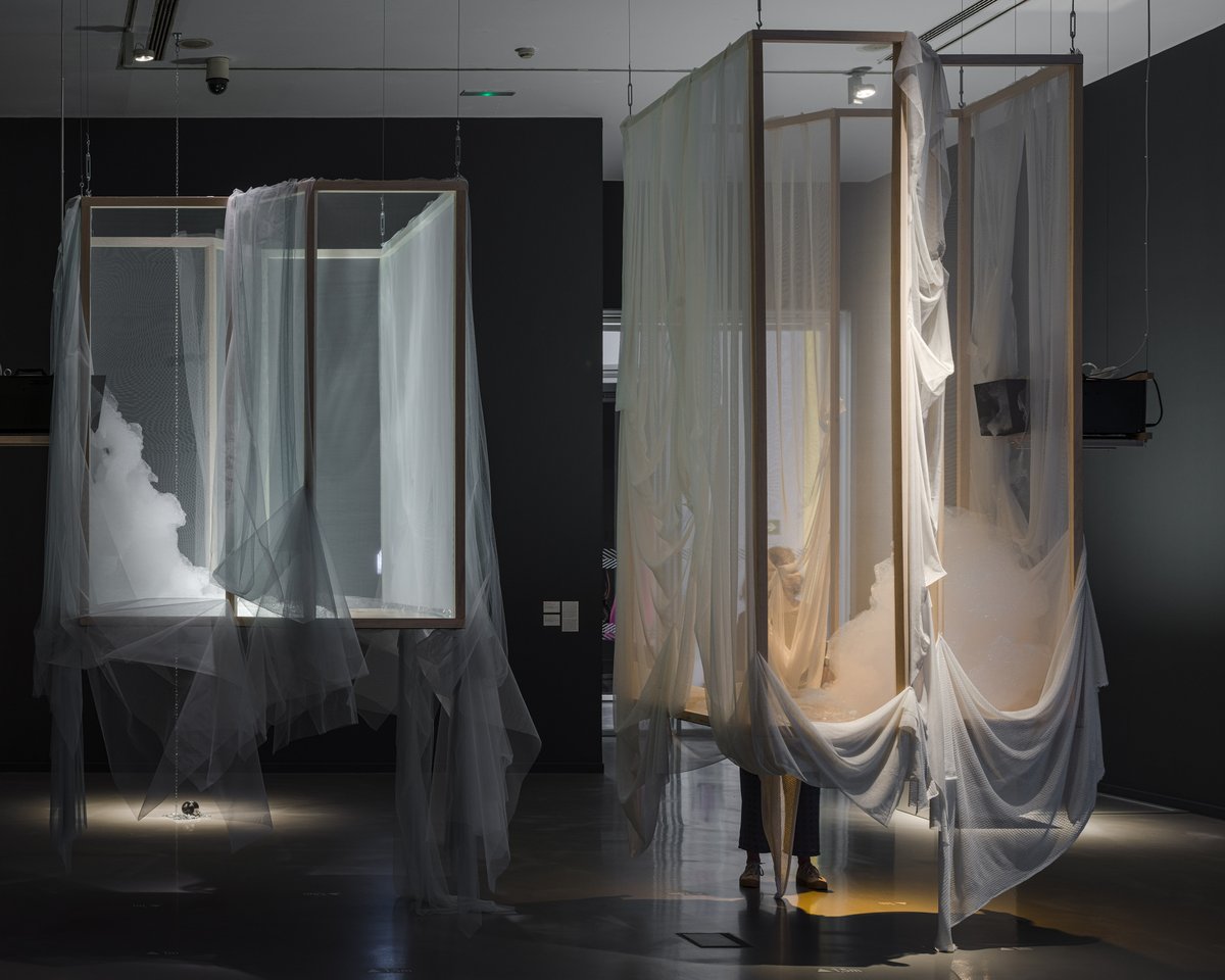 Social (Airy) Distances designed by Calvillo <a href="/intheair_mad/">in the air</a> and C+arquitectas is a new commission for #Criaturasvulnerables curated by Andrea Bagnato and Iván López Munuera <a href="/i_l_m_/">Ivan L. Munuera</a>. Until 18 Sept 2022 at <a href="/lacasaencendida/">La Casa Encendida</a>! 
+info: warwick.ac.uk/fac/cross_fac/… &amp; lacasaencendida.es/en/exhibitions…