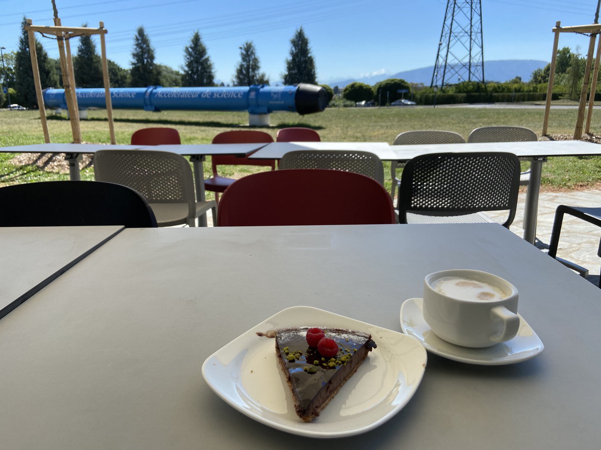 à la prochaine ⁦<a href="/CERN/">CERN</a>⁩ #HST2022 Thanks ⁦@DrJeffWiener⁩ for another opportunity to work with such awesome teachers! ⁦<a href="/Perimeter/">Perimeter Institute</a>⁩ loves collaborating with you