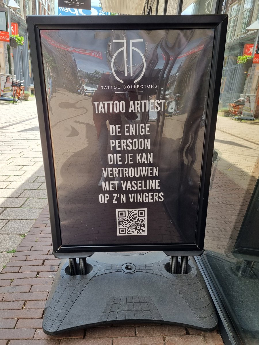 rovadrie's tweet photo. Vooruit ... deze kan wel 😇 🤭 #vunzigewoensdag #smartad https://t.co/IaIHcPVe9B