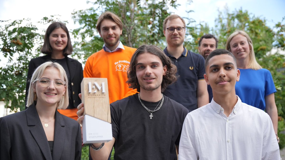 EMNormandie's tweet photo. #Admission2022 Créer sa #startup et bénéficier du suivi de l’École pour la développer dans les meilleures conditions, c'est possible dès la 1ère année du #ProgrammeGrandeÉcole ! Le projet Psy&amp;Co a remporté l'édition 2022 du #ProjetStartupper Le prochain c'est peut-être vous 😉 https://t.co/B04xj1ss8i