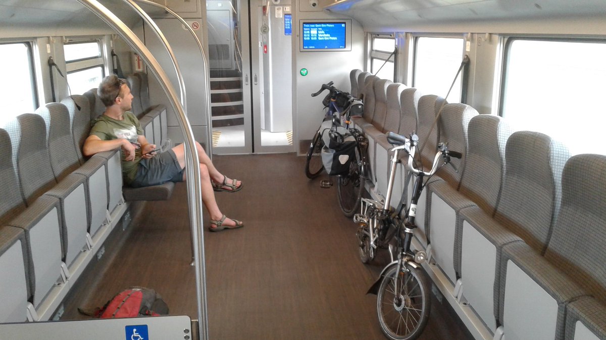 Goedgekeurd! Het stuurstandrijtuig M7 met gelijkvloerse ingang voor fietsers, kinderwagens  en rolstoelen is een voltreffer. Proficiat, <a href="/NMBS/">NMBS</a> <a href="/GeorgesGilkinet/">Gilki</a> <a href="/DutordoirSophie/">Sophie Dutordoir</a> #deuitstap