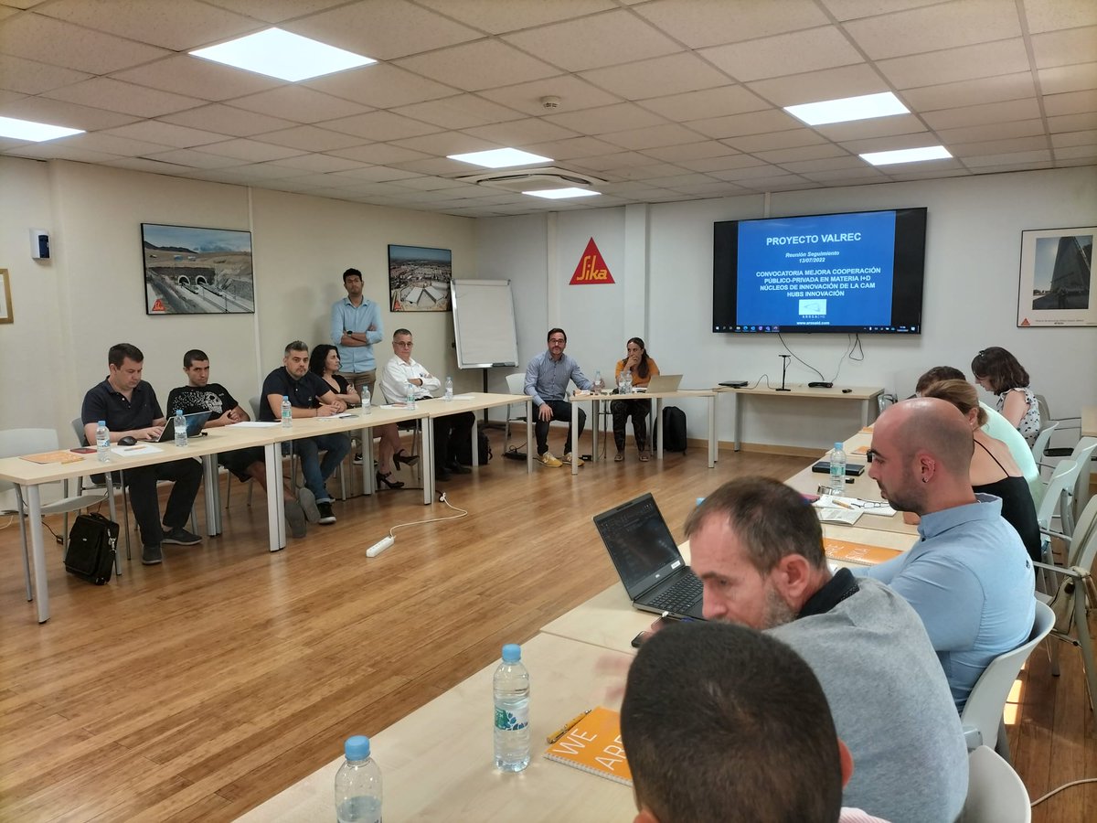 VALREC_'s tweet photo. 📅Reunión de revisión de seguimiento de proyecto #VALREC
Conócenos más en nuestra web👇
https://t.co/7PpflvIHWI https://t.co/pxfvvdFDGz