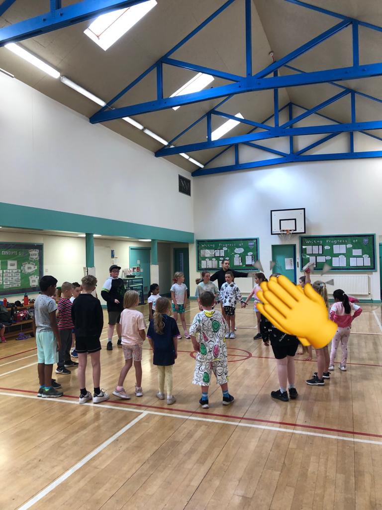 ActiveSchAngus's tweet photo. Great 1st week @BirkhillPrimary @AuchterhousePS @LiffPS Summer Camp #GetIntoSummer with Ross & Elliot @skilz_academy & Millie @MonihighPE @MonifiethHWB #returningpupil Lots more activity coming your way next week @AngusCouncil #ActiveMonifieth #SportForLife @sportscotland https://t.co/1hw4TVqNkt