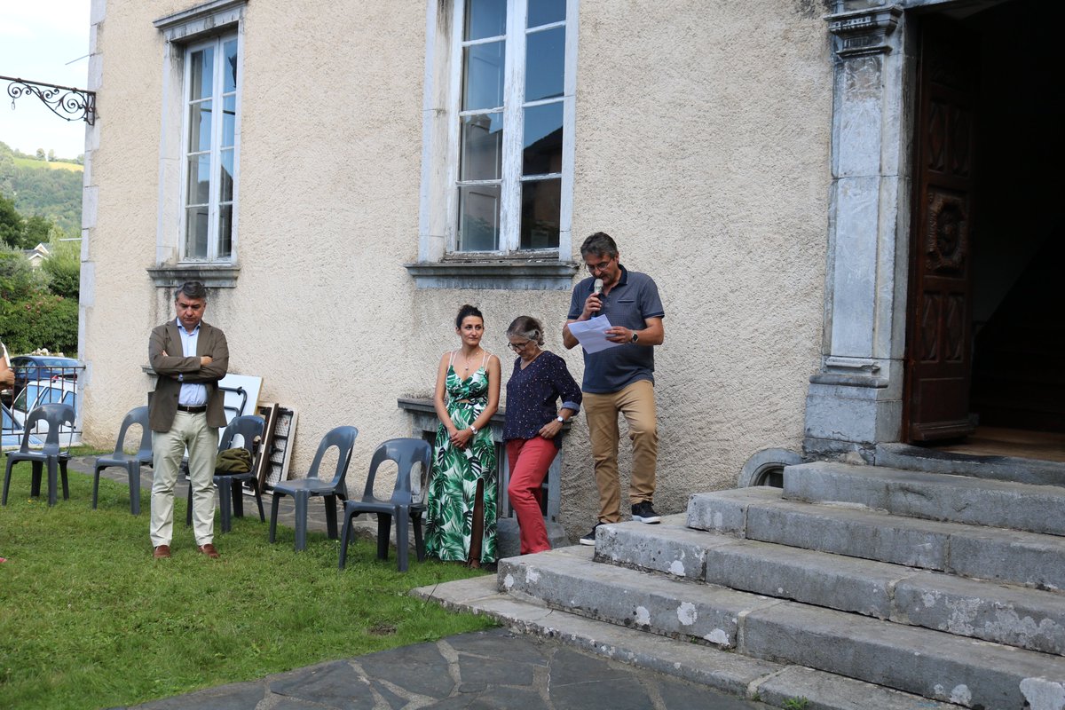MOssau's tweet photo. VERNISSAGE DE L'EXPOSITION CANTA🎉

Retour sur l'inauguration de notre exposition temporaire "Canta", qui s'est tenue le 8 juillet. Vous avez été nombreux à faire le déplacement et nous vous en remercions !
Un grand merci à l'ensemble des acteurs ayant participé à ce projet👏🎶 https://t.co/r67h9S3Y7k