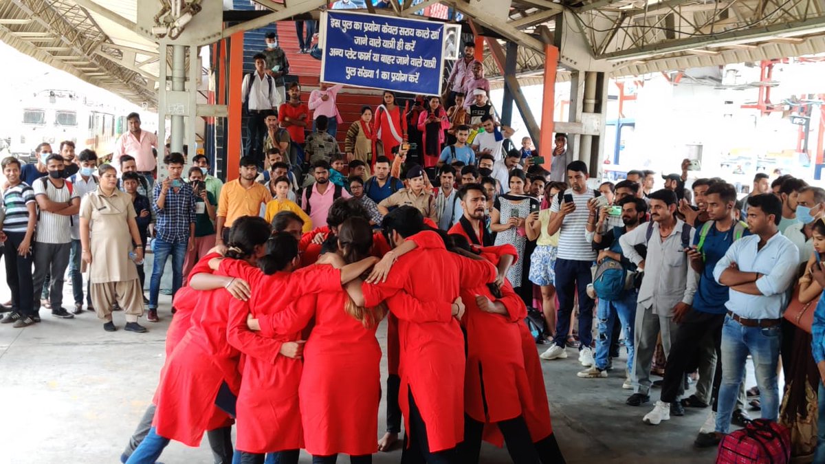 IRCTC tweet media