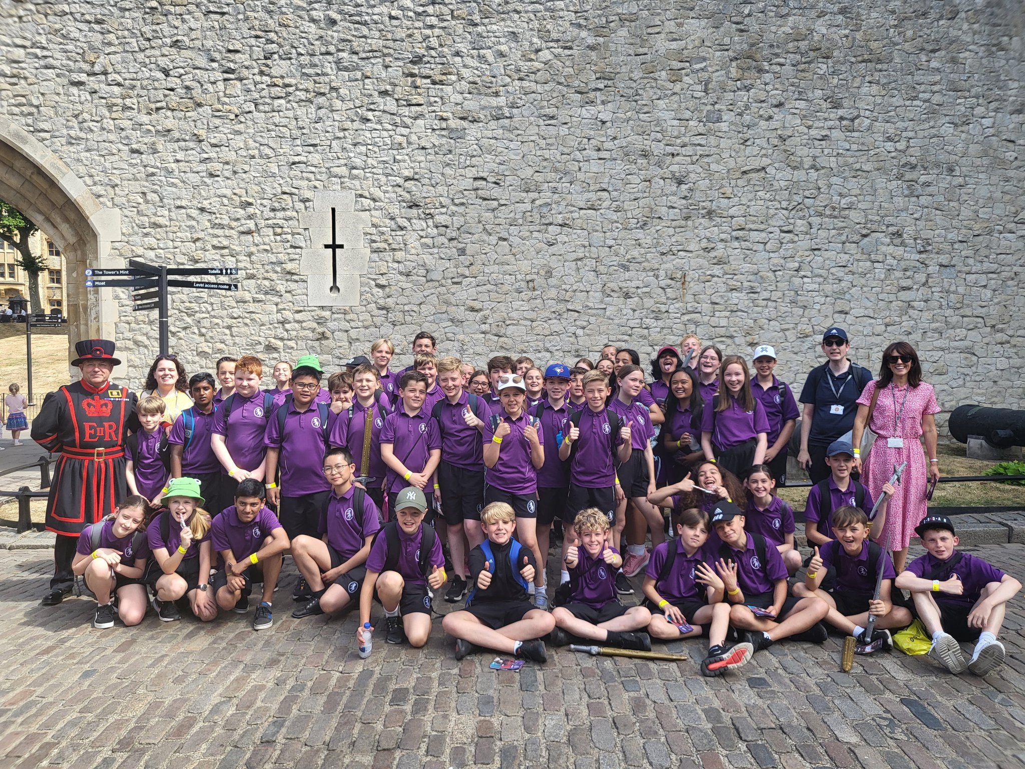 Hall Mead School on Twitter "Such a hot day but Year 7 happy to be at