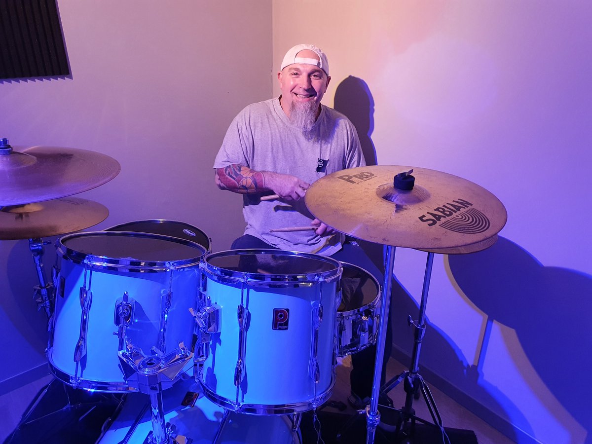 LECComms's tweet image. There's lovely coverage in today's Northern Echo for East Durham musician Dave Brown, who has relaunched the music studios he initially set up just months before Covid struck with the help of @EdbsNovus 
thenorthernecho.co.uk/news/20273475.…