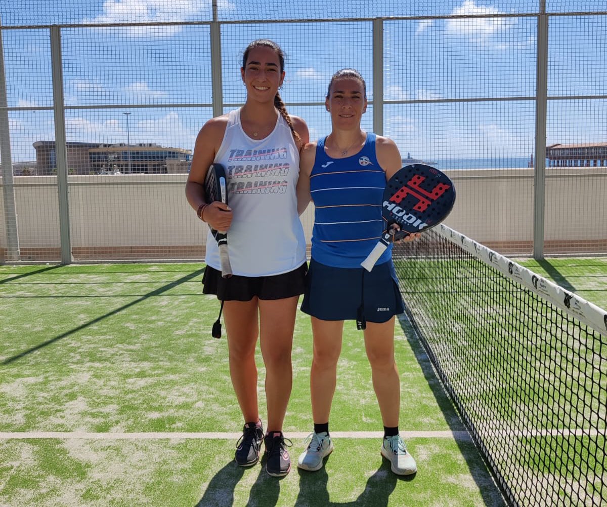 👑 ¡Campeonas #WPTNext💎! 

🏆 María Mizzi y Lourdes Gaona y conquistaron la final en <a href="/maritimomelilla/">RC Marítimo Melilla</a> en el torneo de <a href="/PadelMelilla/">PadelMelilla</a> 

📝 7-6 / 6-0 frente a Telechea / Fernández De Castro 

#WPTNextSapphire💙