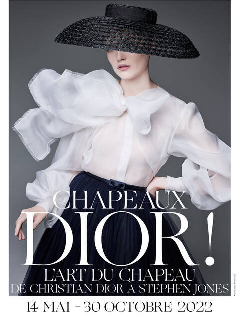 2 musées, 2 #expos à ne pas rater à <a href="/ville_granville/">Granville Normandie</a> 
#Lalanne #Dior 
▶️bit.ly/3PnFQgp <a href="/mamragranville/">MamRA - Granville</a> 
▶️bit.ly/3cdsF3e <a href="/MuseeDior/">Musée Christian Dior</a> 
📸François-Xavier LALANNE, Petit lapin à vent, résine
Sølve Sundsbø / Art + Commerce