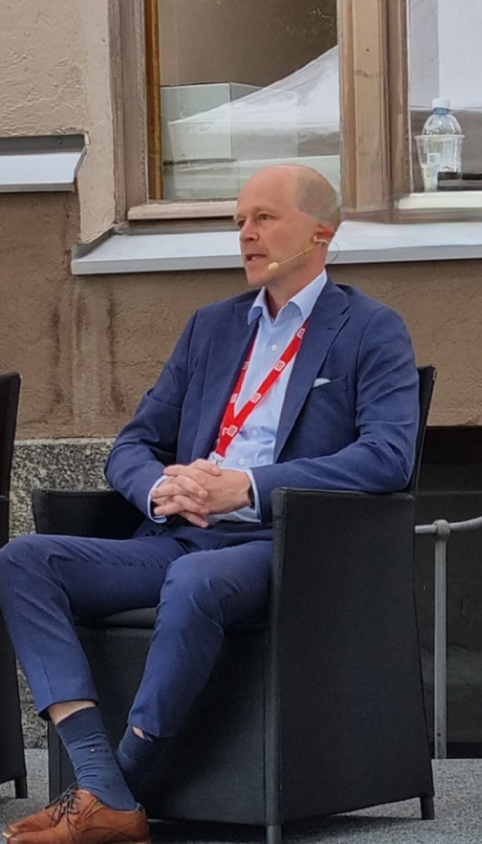 Petteri Uusimaa <a href="/modulight/">Modulight Corporation</a> Voiko valo korvata veitsen? Laserleikkausten ja valoaktivoitavien lääkeaineiden mahdollisuudet <a href="/SuomiAreena/">SuomiAreena</a> <a href="/flagshipprein/">PREIN Photonics Research and Innovation</a> <a href="/PhotonicsFin/">Photonics Finland</a>