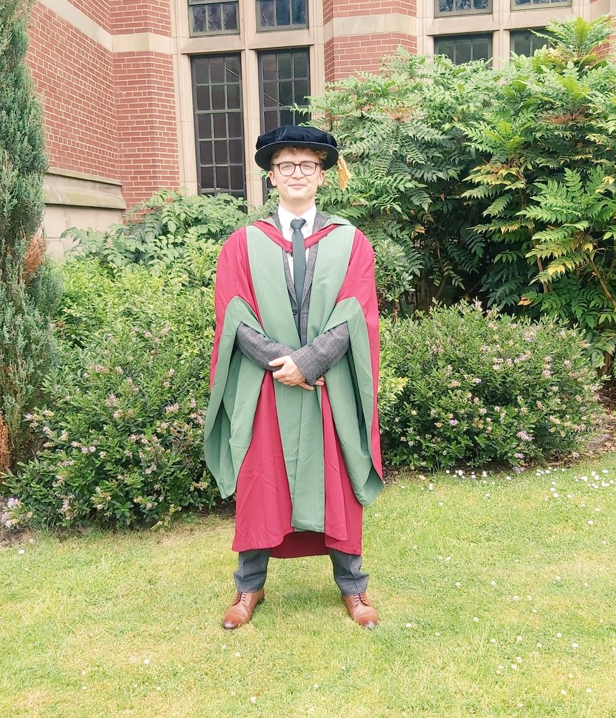 WBateman95's tweet photo. This is how the PhD ends, not with a bang but with a Dr. https://t.co/XZFKx9PYOh