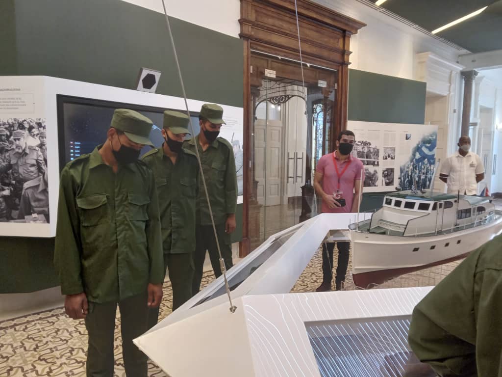 LogVanguardia's tweet photo. En @LogVanguardia, los jóvenes están a la VANGUARDIA, celebrando el 58 aniversario de la creación de la UJC en las FAR, con actividades deportivas, recreativas, culturales y productivas. #Cuba. #CubaPorLaPaz. https://t.co/ljFV1BDaMW
