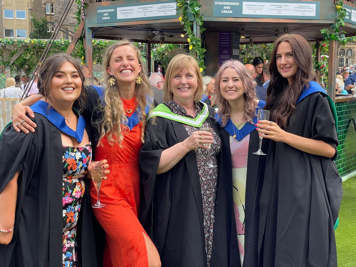 A brilliant day at graduation yesterday - couldn’t have done it without the great <a href="/ArtMorayHouse1/">Isobel Finnie</a> and these wonderful women! #PGDE