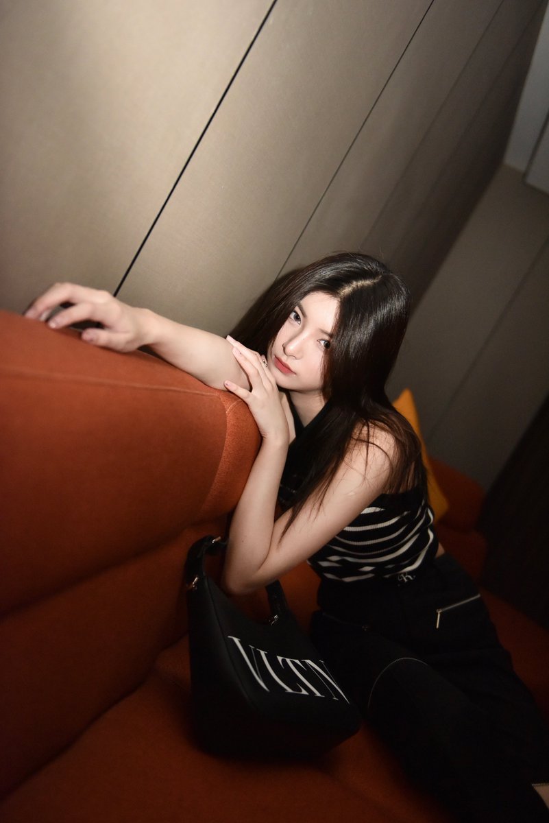 yirenpic's tweet photo. weibo update https://t.co/YT2B4qmruE