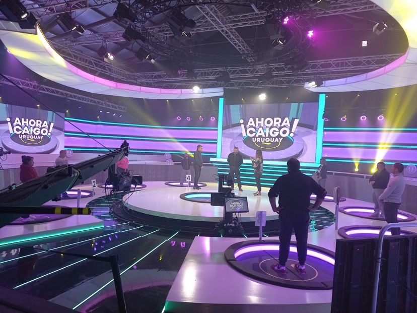 ArmozaFormats's tweet photo. #StillStanding is filming in Uruguay! We can’t wait for viewers to “fall” in love with this hit game show… and how great does this set look!? 🎉📺 https://t.co/5u9wq6Fj9p