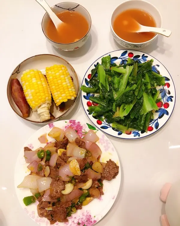 VeliaRe42878201's tweet photo. 我走得很慢，但我永远不会后退 #互fo https://t.co/nwjUJWv60O