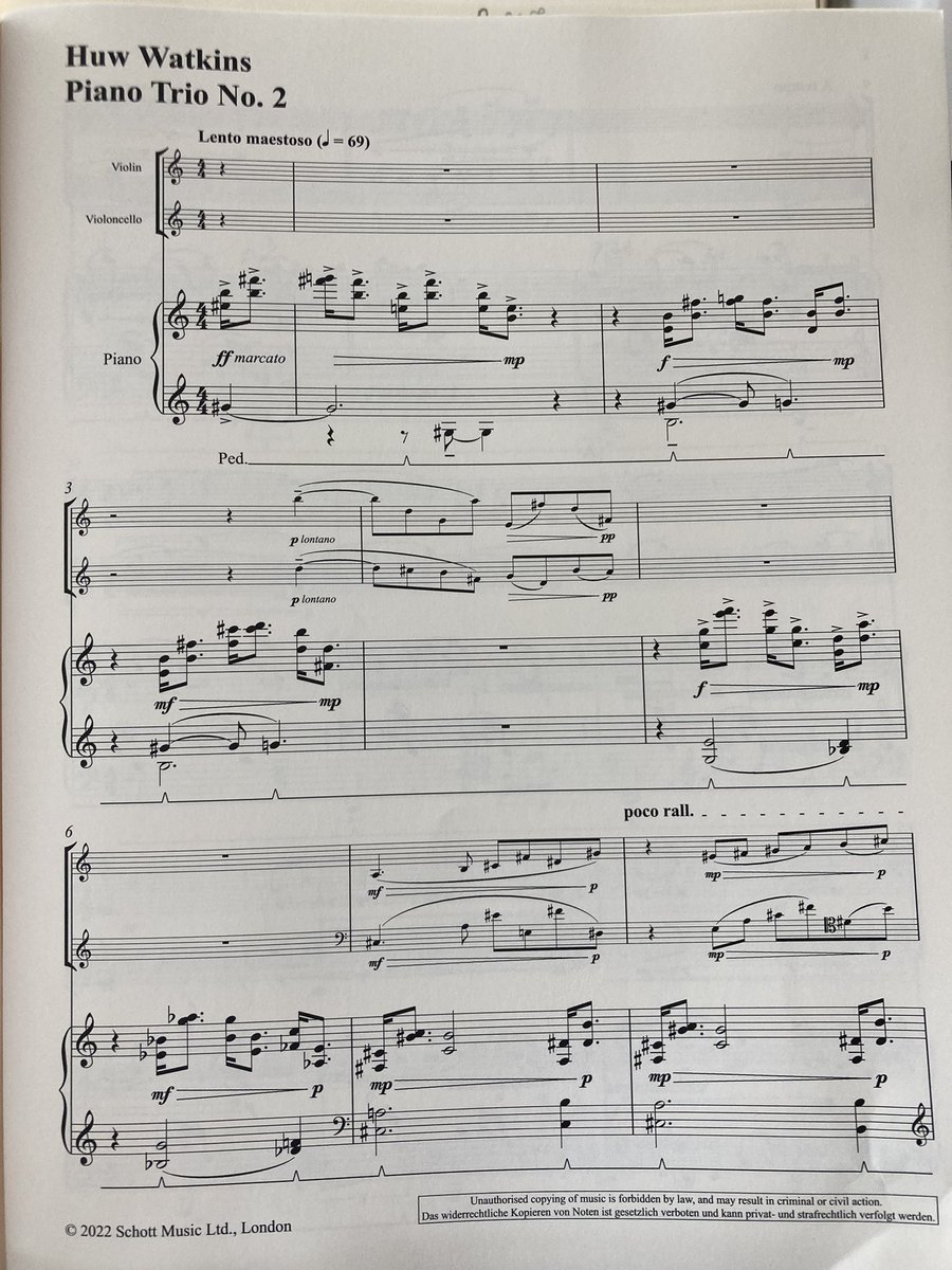 It’s the first rehearsal for @WatkinsHuw new Piano Trio! It’s such a privilege to hear a specially-commissioned piece for the first time. @PresteigneFest @MusicintheRound @wigmore_hall @RayfieldAllied @LeonoreInfo