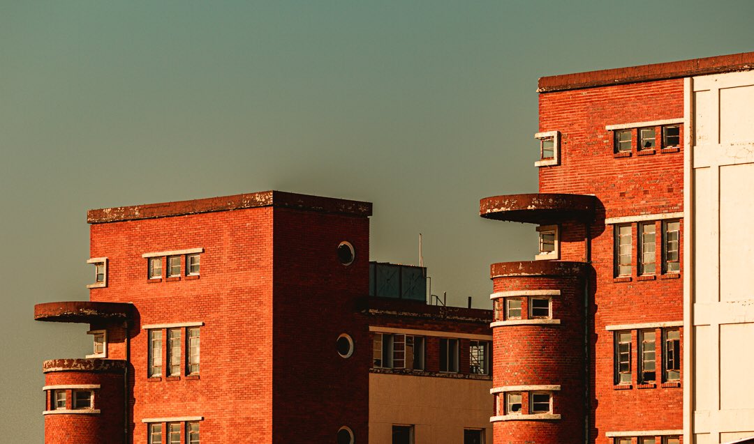 TeboPhotos's tweet photo. The beauty of Hillbrow and a bit of constitutional hill https://t.co/7ewFQurN4G