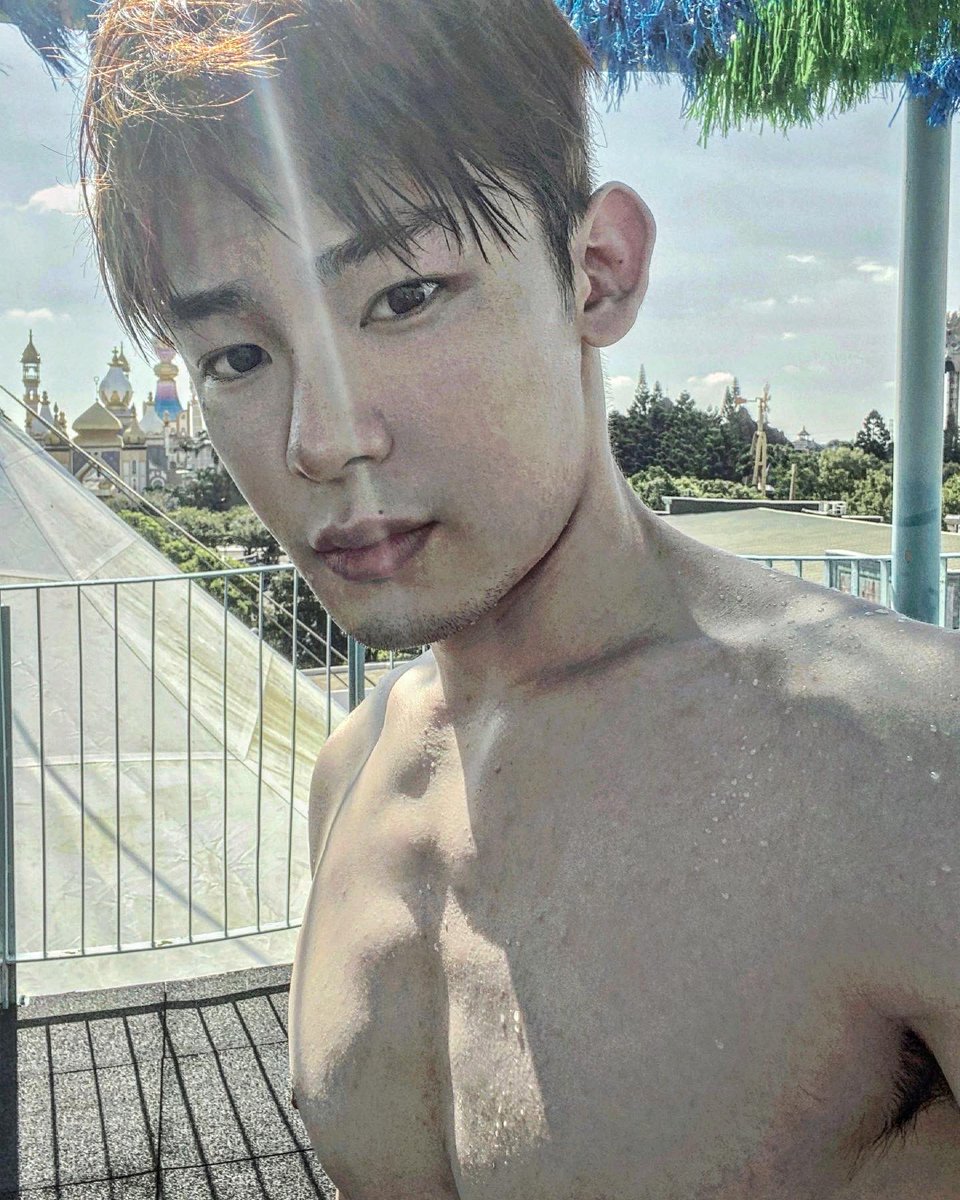 lv_0129's tweet photo. 天氣陽光直射.小孩水槍掃射
美女魅力四射.你卻沒有讓我射🥶
-
#六福村 #六福村主題遊樂園 #六福村水樂園 #六福水樂園 #夏天 #肌肉 #肌肉男 #新竹景點 #新竹 #新竹市 #新竹縣 #玩水 #海邊 #沙灘 https://t.co/JmQZm2oMli